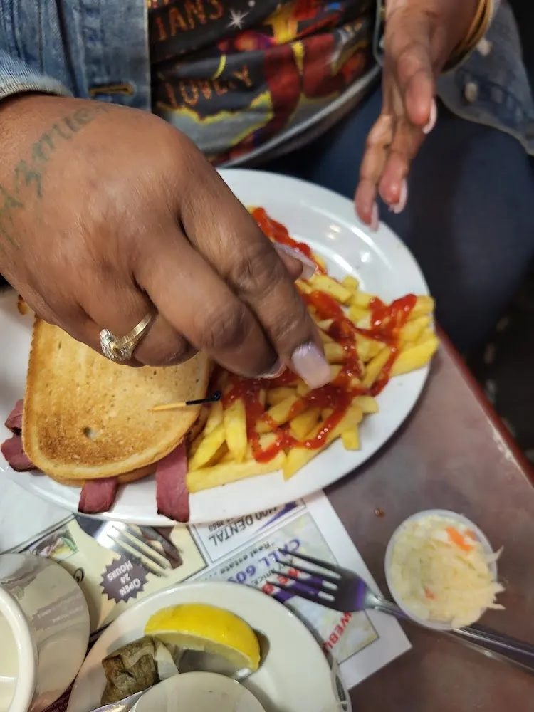 Hot Pastrami Sandwich